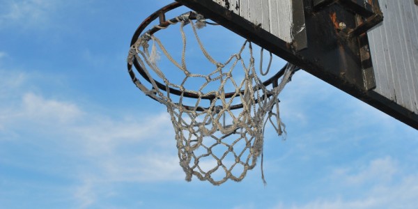 CBA总决赛罚单：孙铭徽罚3万+楼明罚5万停赛2场 广厦赛区取消评奖罚12万