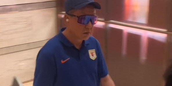 泰山和崔康熙矛盾激化，拉拉扯扯各有算计，天价违约金成最大障碍