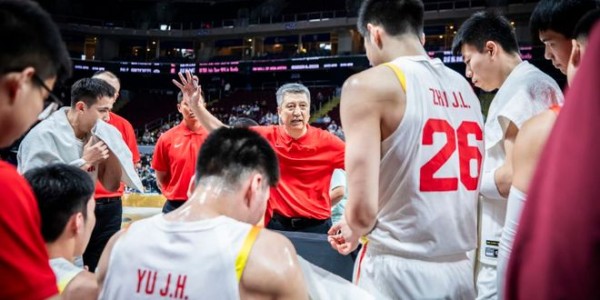 九游体育-中国男篮官宣4场热身赛：6月初两战俱乐部 下旬连战澳大利亚荷兰