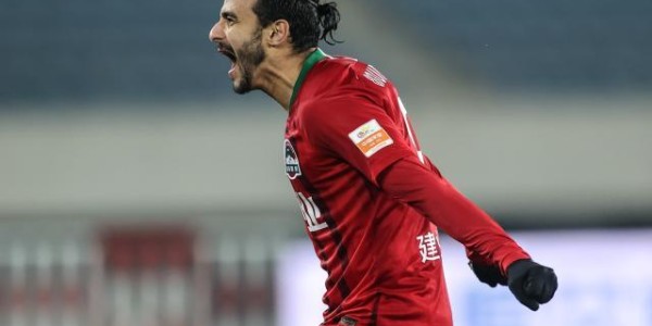 九游体育-顽强河南现铁军本色 多拉多1V3破门破山东金身