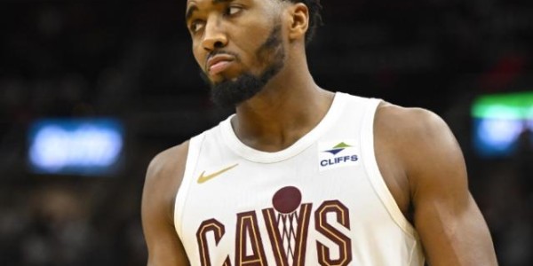 九游体育-有米切尔谁还要拉文？尼克斯领跑米球王争夺战