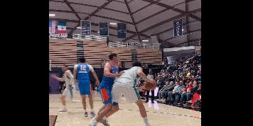 九游体育-14+17！太牛逼了！混音队友点评杨瀚森...